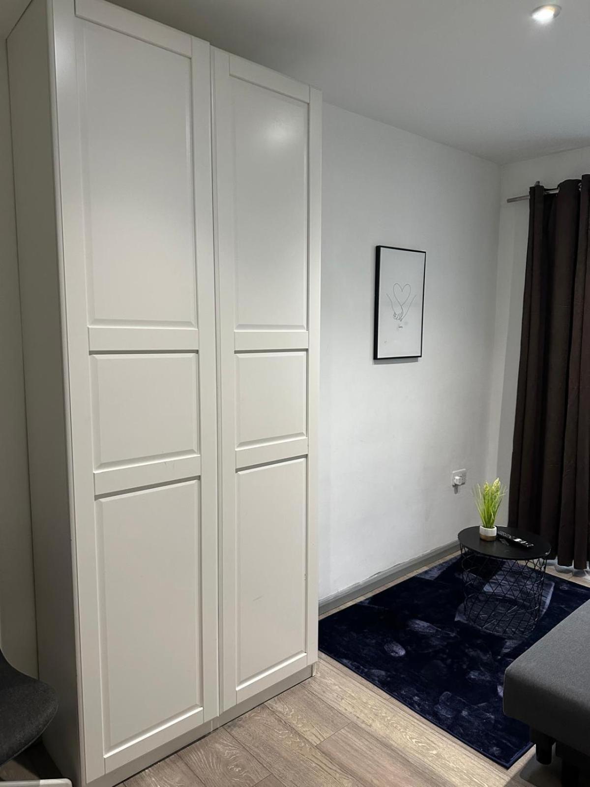 "Spacious Family, Friendly" 1 Bedroom In Kings Cross, St Pancras!!!118A لندن المظهر الخارجي الصورة